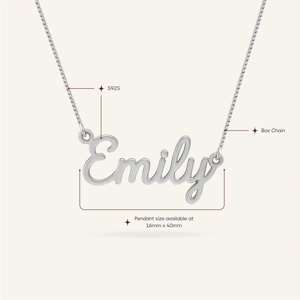 Detailed view of the sterling silver "Emily" name necklace, illustrating the S925 material, box chain, and 16mm x 40mm